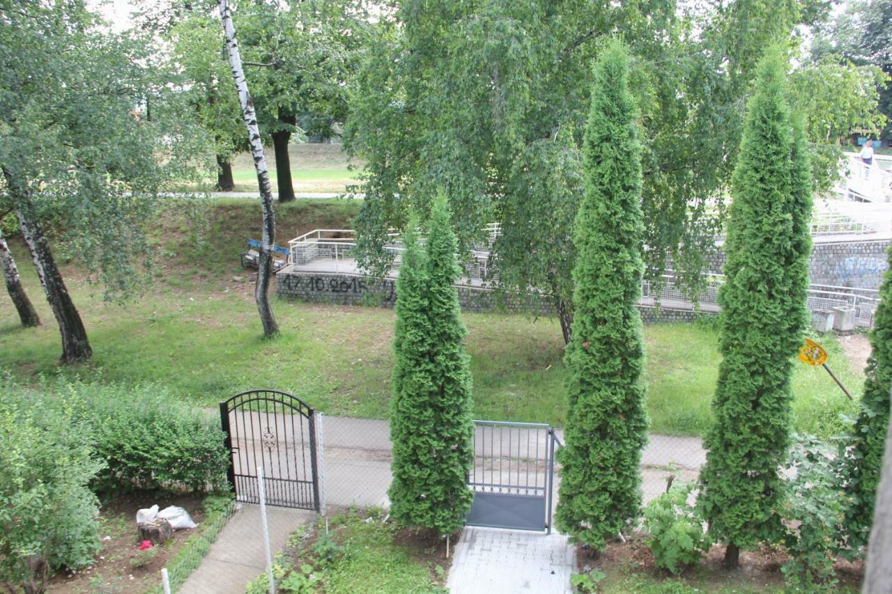 Apartman Kej Pirot Exterior foto